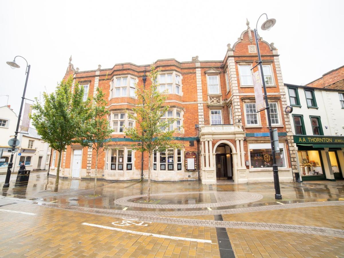 The Royal Hotel Kettering Exteriör bild